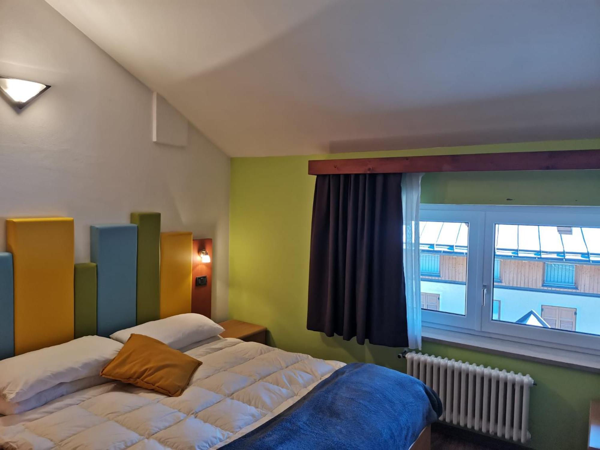 Alpencolor Hotel Tonale Passo del Tonale Exteriör bild